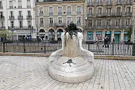 Fontaine Jeunesse de Max Blondat