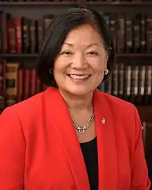 Mazie Hirono, première Asio-Américaine élue au Sénat en 2013 (sénatrice depuis 2013 pour Hawaï).