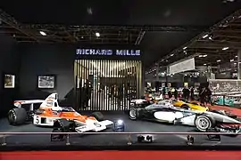 McLaren M23 (1974) et MP4/13-04 (1998)