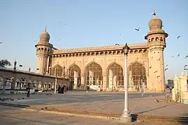 Le Makkah Masjid ou « Mosquée de La Mecque », principale mosquée du centre historique.