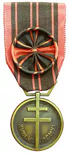Médaille de la Résistance (avec rosette).