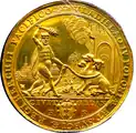 Médaille commémorative de la victoire en 1637 du roi de Pologne Ladislas IV Vasa contre la Russie, la Turquie et la Suède, figurant Héraclès capturant Cerbère.