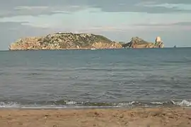 Vue des îles depuis la plage de L'Estartit.