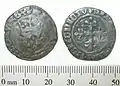 Florette médiévale française en argent billon de Charles VI (1380-1422), datée de 1419. Collection Duplessy no. 387D (frappé en divers endroits: Tournai, Saint-Quentin, Chalons, Troyes, Macon, Arras, Nevers). Diamètre : 24.70mm. Poids : 2.16g.