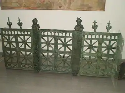 Grille en bronze, Mediana, IVe siècle.