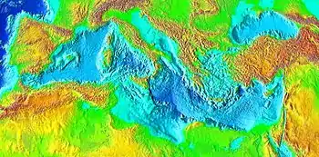 Surface de la mer Méditerranée.