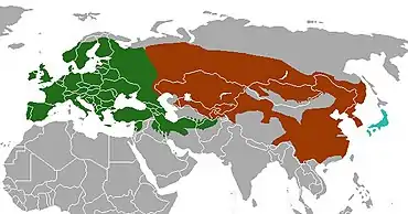 Carte d'Eurasie avec une grande zone verte à gauche, une grande zone rouge à droite et une minuscule zone turquoise sur le Japon