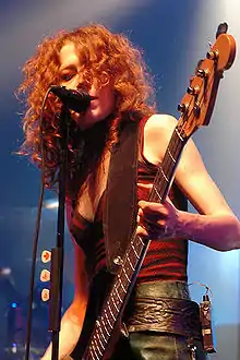 Description de l'image Melissa Auf der Maur.jpg.