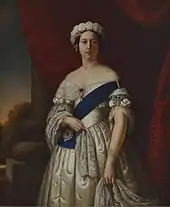 tableau : portrait en pied d'une jeune femme en robe blanche et écharpe bleue