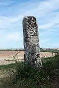 Menhir de Toutifaut, Ampilly-les-Bordes