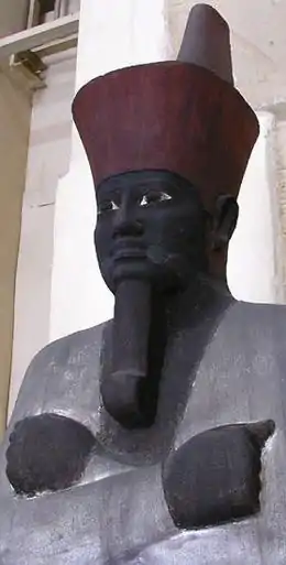 Montouhotep II portant le Decheret
