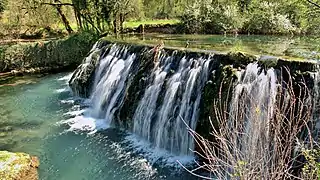 Le barrage du Dérochoir sur la Cuisance.