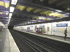 La station de la ligne 8.