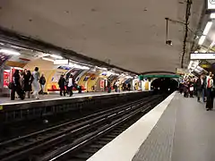 Quais de la ligne 1 pendant les travaux de rénovation.