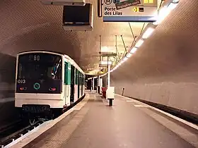 La station Gambetta de la ligne 3 bis en 2010.