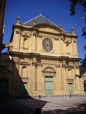Façade de l’église Saint-Clément