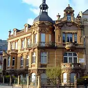 Maison à l’angle avec la rue Châtillon, menant à l’évêché de Metz.