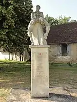 Monument aux morts.