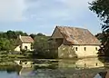 La ferme fortifiée des Mésangères.