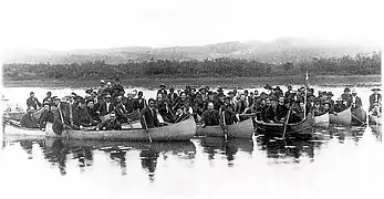 En 1913, il se rend à Wemotaci