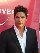 Michael Trucco dans le rôle de Samuel Anders