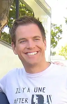 L'acteur Michael Weatherly, de face, souriant.