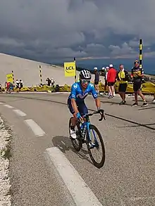 Miguel Angel Lopez sur le Mont Ventoux lors du Tour de France 2021.