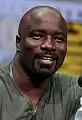 Mike Colter interprète Carl Lucas / Luke Cage