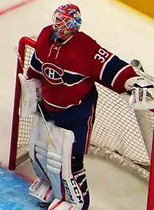 Description de l'image Mike Condon, Montreal Canadiens 3, Ottawa Senators 4, Centre Bell, Montreal, Quebec (29773480240) (cropped).jpg.
