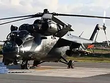 Hélicoptère d'attaque Mil Mi-35 de la force aérienne chypriote.
