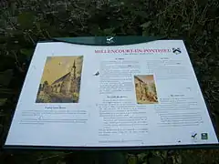 Informations, près de l'église.