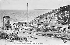 Etablmissement de Cuerfa, à l'horizon le Nez de Jobourg.