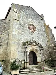 La façade ouest et le portail Renaissance.