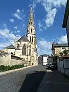 L'église de Mirebeau.