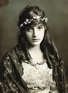 Description de l'image Miriam Cooper from Stars of the Photoplay.jpg.