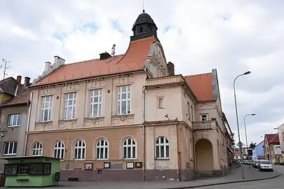 Hôtel de ville.