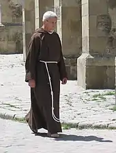 Photo représentant un moine.