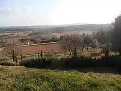 L'environnement du château préservé.