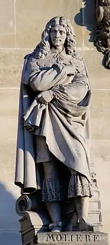 Statue de Molière au Louvre.