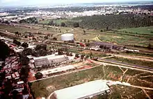 La gare marchandises et la raffinerie de Changamwe