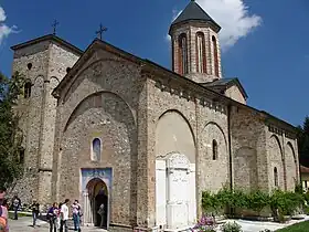 Le monastère de Rača (XIIIe siècle, Serbie).