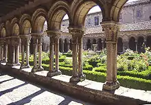 photo : cloître