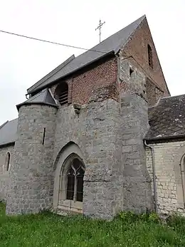 La tour fortifiée de l'église.