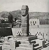 Dans le musée à ciel ouvert à La Paz, avant que la stèle ne soit restituée sur son lieu d'origine