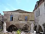 Maison d'angle à couvertPatrimoine d'Aquitaine - Les dossiers de l'inventaire : Maison, 18 rue Saint-Jacques