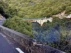 Pont des Vennes en amont du Neissoun