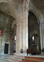 Pilier de la croisée du transept