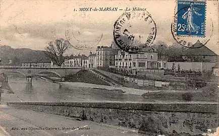 Photo ancienne de la villa Mirasol, de la rotonde de la Vignotte et du pont du Commerce sur la Midouze, vus de la cale de l'abreuvoir