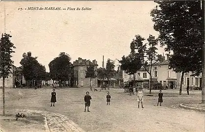 Photo ancienne de la place du Sablar