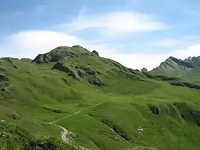 Mont Coin et Pierra Menta derrière le col du Coin depuis la Croix du Berger